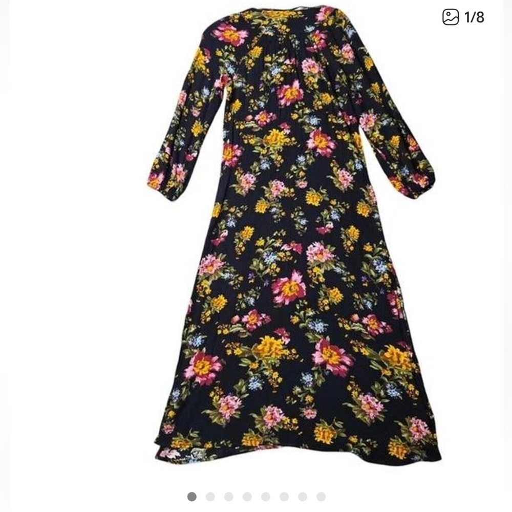 Natural life black floral